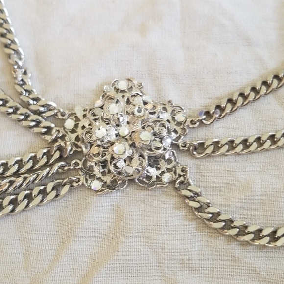 Silver Vintage Belt with rhinestones